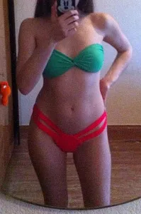 Настя — эротические фото