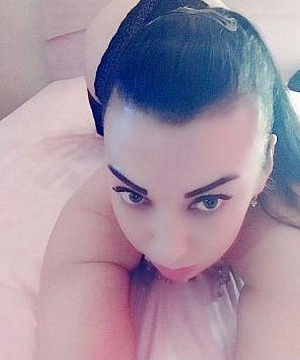 Брюнетки, Карина - фото и отзывы