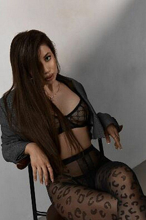 Вика — фото и список услуг